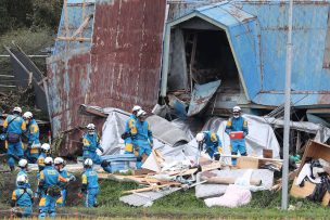 Aumenta a 44 los fallecidos tras el sismo en Japón