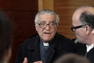 Sacerdote Raúl Hasbún busca anular la sentencia en contra de Cristián Precht