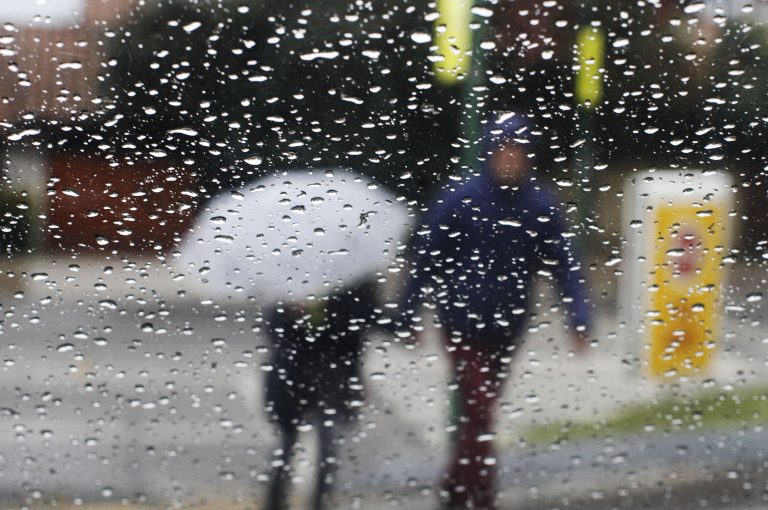 Alerta Amarilla en la RM: prevén hasta 150 mm de lluvia y riesgo de remociones en masa