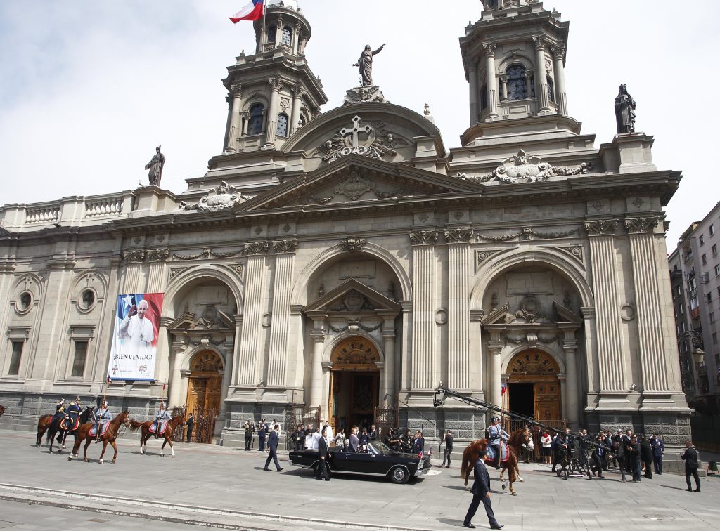 Canales de televisión no transmitirán Te Deum’s evangélico y ecuménico