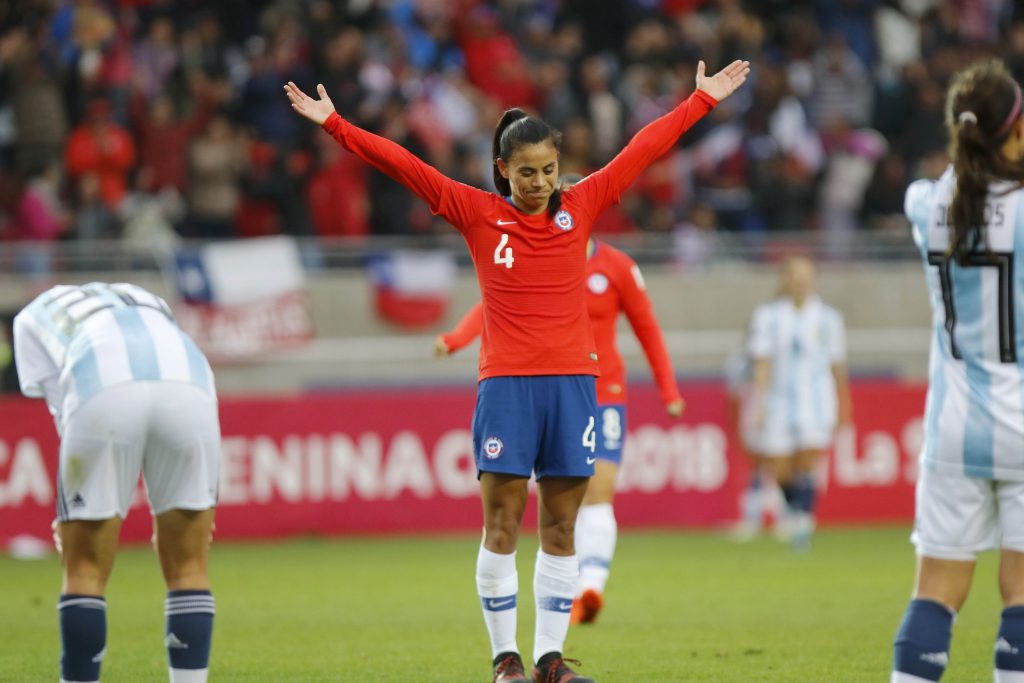 Selección Chilena de Fútbol Femenino se mantuvo 40° en el ranking FIFA