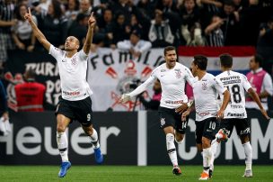 Corinthians de Ángelo Araos clasificó a la final de la Copa Brasil