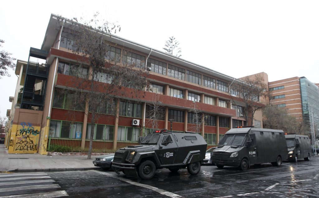 Tras incidentes: Docentes del Liceo Darío Salas acusan “falta a la verdad”