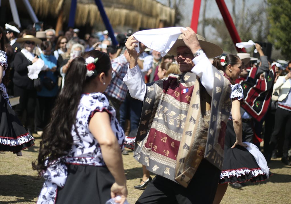 Este lunes se realiza el Día de la Chilenidad en el Parque Padre Hurtado