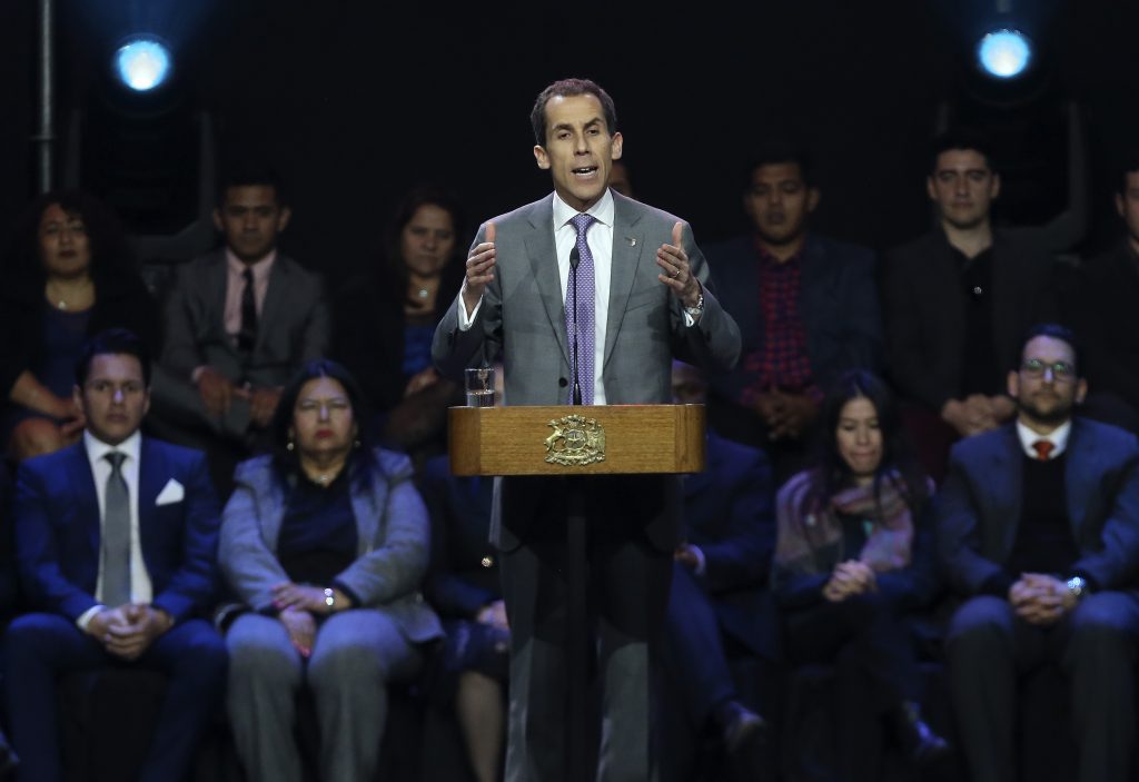 Alcalde de Santiago confirmó extensión de horario en fondas del Parque O’Higgins