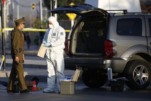 Ladrones escapan con cinco vehículos 0 kilómetro desde automotora en Pudahuel