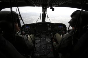 Rescatan en helicóptero a familia que quedó atrapada por la nieve en El Yeso