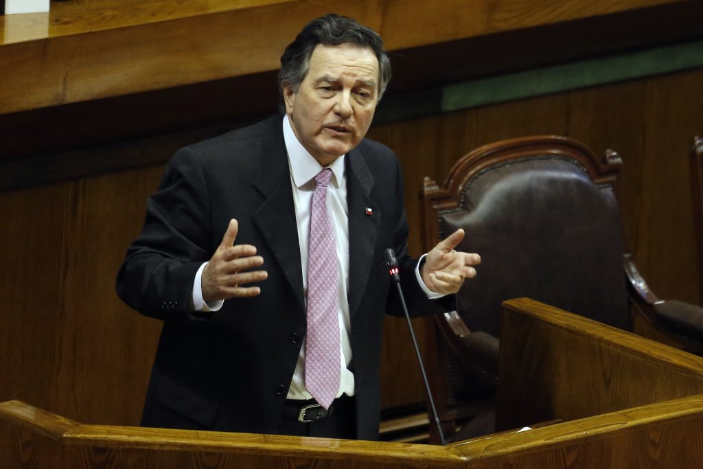 Canciller dice que Morales “nutre discurso hostil hacia Chile”