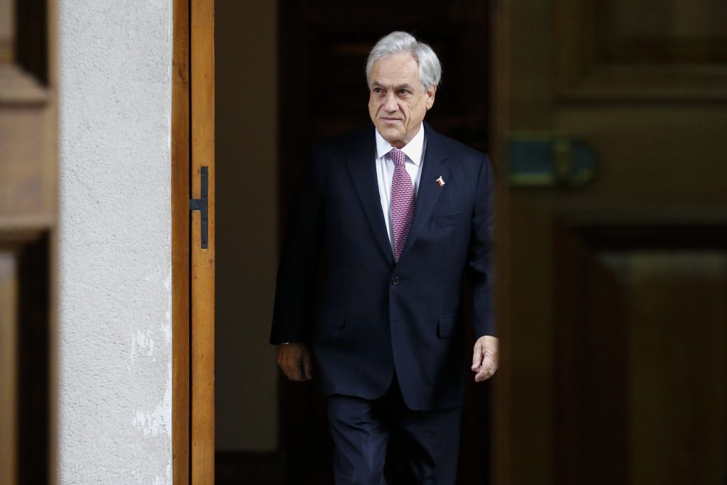 Presidente Piñera obtiene su peor evaluación de ambos gobiernos