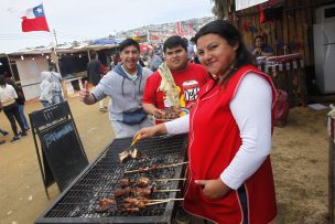 Fondas del Parque Alejo Barrios esperan revertir pérdidas con extensión de días