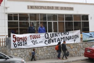 Comerciantes de Quintero piden bonos por impacto de crisis ambiental en la zona