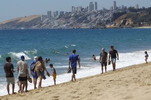 Meteorología emitió aviso por altas temperaturas entre Tarapacá y Valparaíso