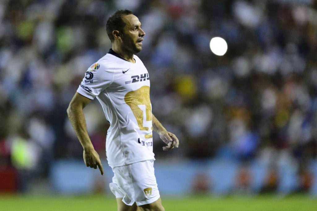 Presidente de Racing: “Marcelo Díaz es un salto de calidad para nuestro equipo”