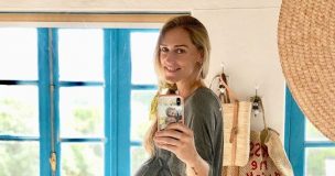La tierna foto con la que Virginia Demaría presentó a su hija recién nacida