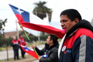 Dos detenidos por desórdenes deja segundo día de huelga legal en SUBUS