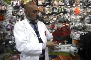 Seremi de Salud fiscalizó locales que venden disfraces de Halloween