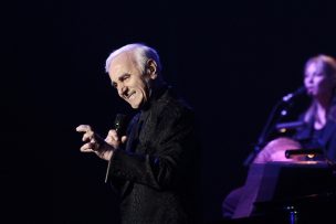 Falleció el cantautor francés Charles Aznavour a los 94 años de edad