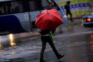 Por intensas lluvias suspenden clases en Coronel, Talcahuano y Tomé