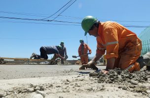 Gobierno analiza con expertos el futuro del mercado laboral