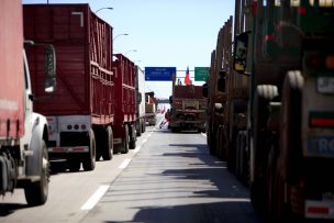 Camioneros se reunieron con ministra de Transportes por alza de combustibles