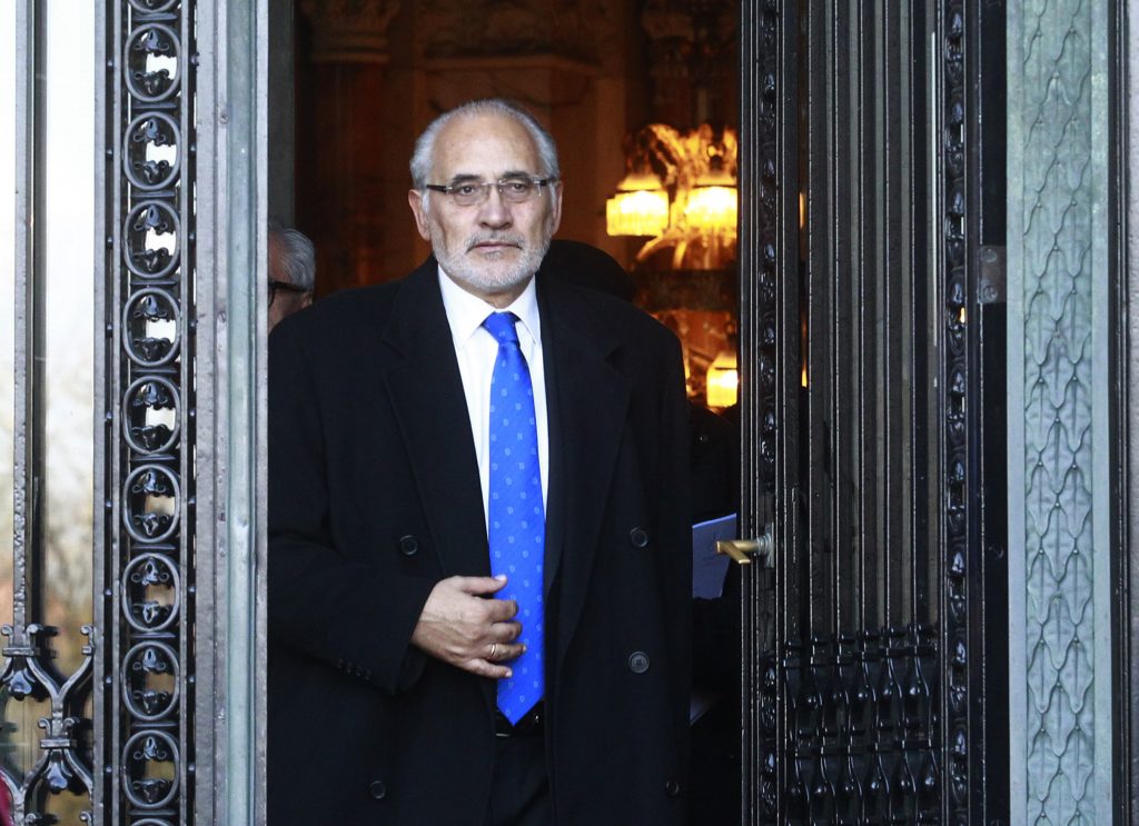 Carlos Mesa definirá en las próximas horas si acepta ser candidato presidencial