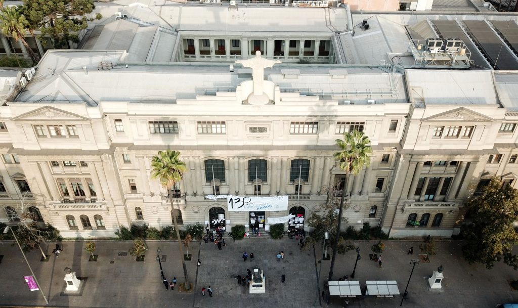 Movimiento Gremial lideró primera vuelta en las elecciones de la FEUC