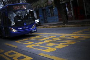 Hombre es detenido luego de robarse un bus del Transantiago en Cerro Navia