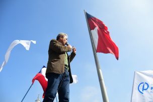 Paro de profesores se inicia con marcha en Valparaíso