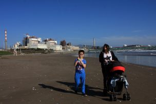 ENAP apunta al alcantarillado en los colegios de Quintero por contaminación