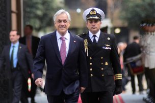 Piñera y su gabinete se encuentran en La Moneda esperando el fallo