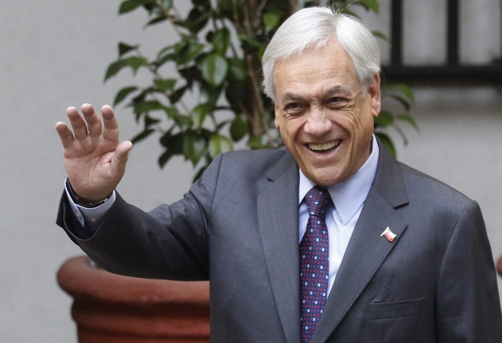 Evaluación de fin de año: Piñera destaca crisis en Carabineros y en la iglesia