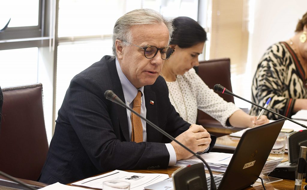 Ministro de Salud: “En ningún momento estaba en el ánimo del Superintendente favorecer a isapres”