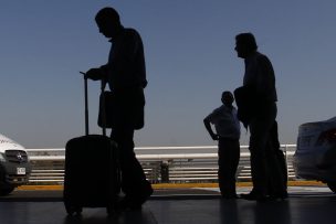 Carabinero apuntó a chofer de Uber que no quería ser controlado en aeropuerto