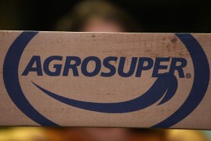 Indagan responsabilidad de terceros en millonario incendio en Agrosuper