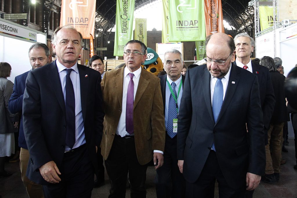 Ministro Walker: “Sector agrícola tiene mucho que decir en desarrollo de Chile”