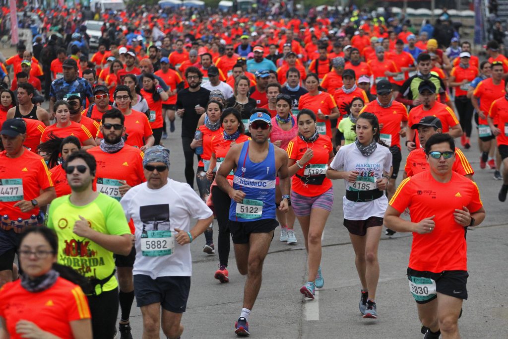 Maratón Internacional de Viña del Mar reúne a más de 11 mil corredores