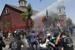 Un carabinero lesionado deja hasta el momento marcha por resistencia mapuche