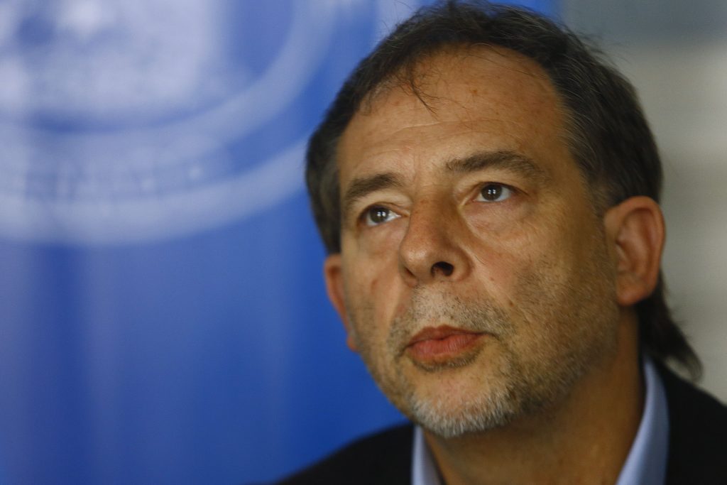 Senador Girardi exige a isapres devolver “dineros mal habidos” a los afiliados