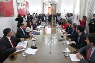 Aula Segura: Comité político abordó proyecto y respaldó discusión inmediata