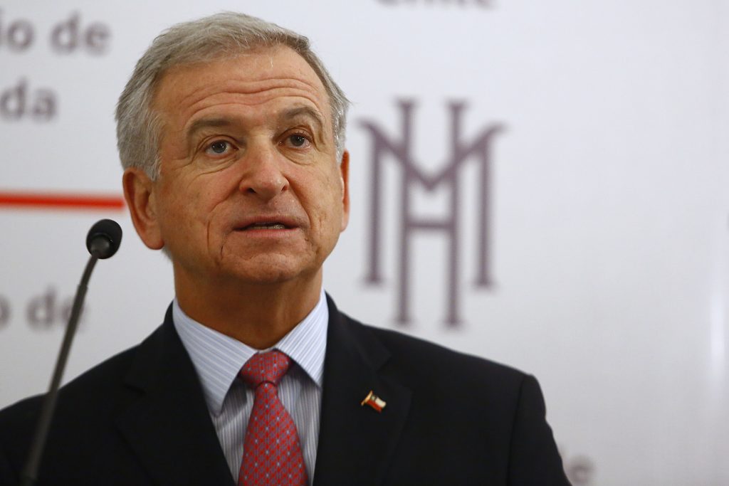 Ministro Larraín: Reforma de Pensiones tendrá “efectos bajos en el empleo”