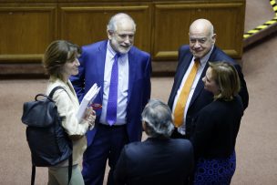 Senado aprobó proyecto de Aula Segura con expulsión incluida