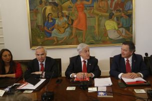 Presidente Piñera analizó los logros del gobierno en consejo de ministros