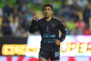 Edson Puch vino desde el banco en la victoria de Querétaro frente a Cruz Azul