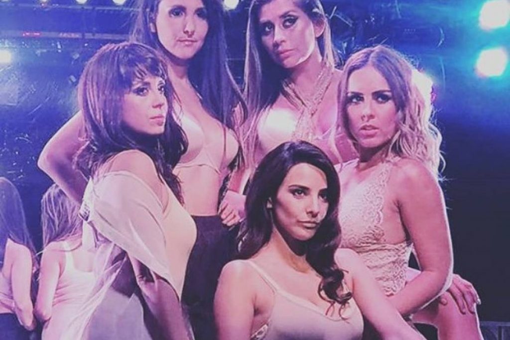 ¿Culpa de Maura Rivera? La polémica que se desató en el musical de las ex chicas de Rojo