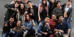 Ex participante de “The Voice“ reaparece como “Míster Chile“ y luce totalmente irreconocible