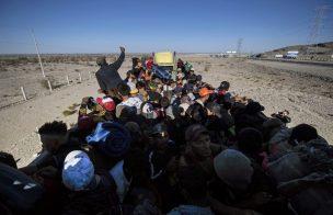 Caravana migrante de centroamericanos se reagrupa en Tijuana