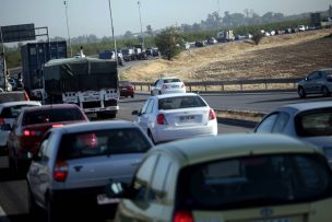 Taco en Autopista del Sol por manifestación de estudiantes de U. Pacífico