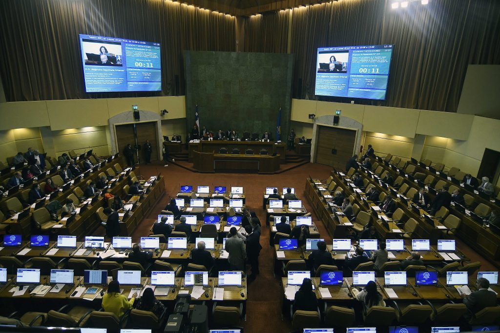 Presentan proyecto de ley para regular rifas de propiedades de Chile