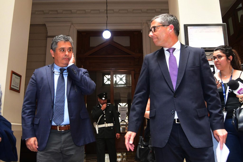 “Portazo” en la Corte de Apelaciones entre las víctimas de Karadima y el Arzobispado