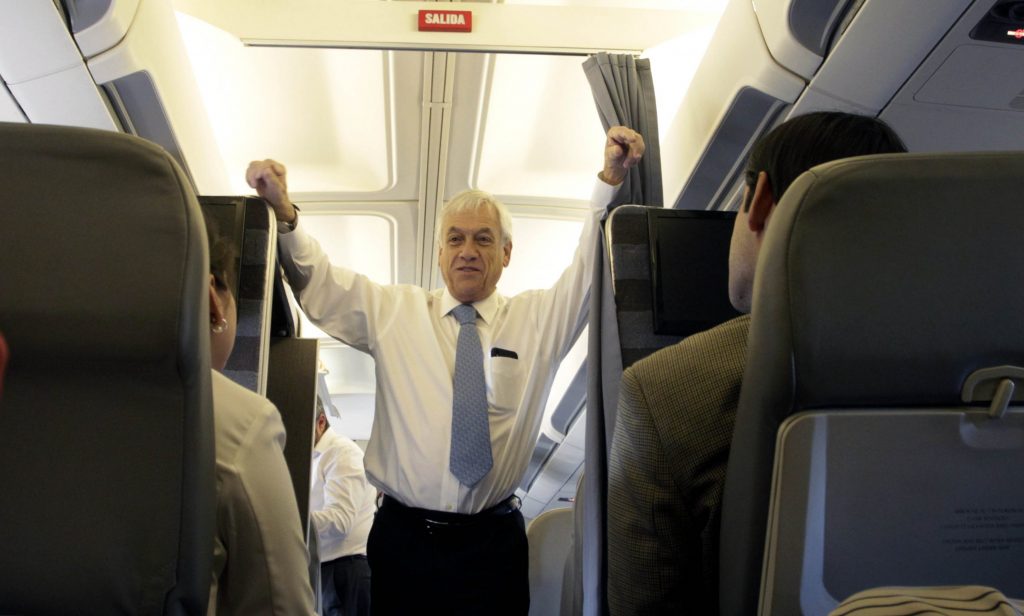 Presidente Sebastián Piñera ya viaja rumbo al G-20 en Buenos Aires